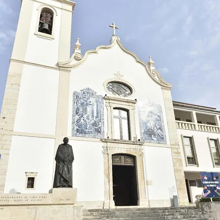 בית הארחה Beira Mar Loft - Suits