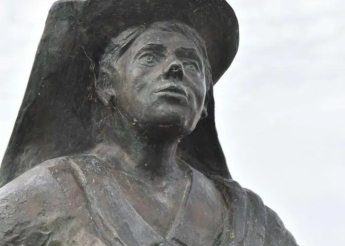 Casa de hóspedes Beira Mar Loft - Suits Aveiro